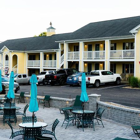 Innseason Resorts The Falls At Ogunquit Exterior photo